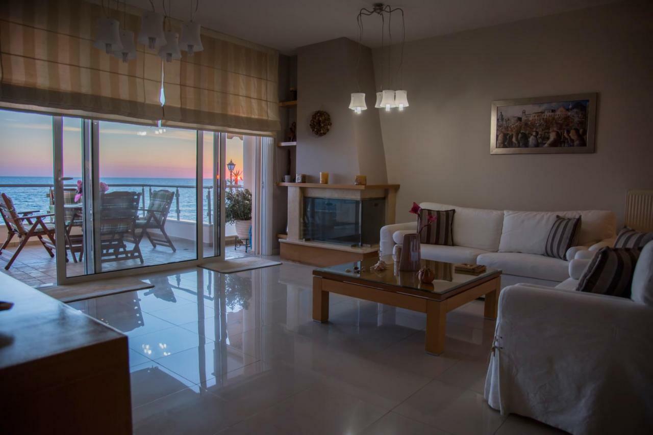Vila Paris Seaside Pandokrátor Exteriér fotografie