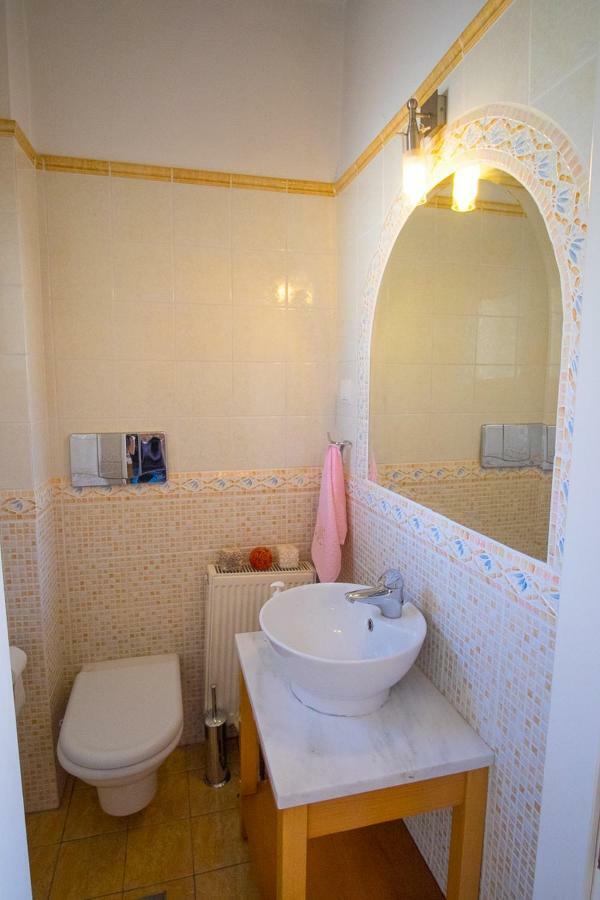 Vila Paris Seaside Pandokrátor Exteriér fotografie