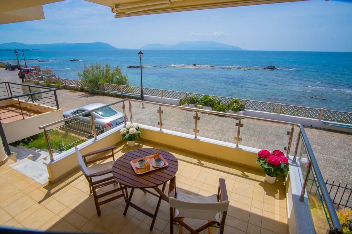 Vila Paris Seaside Pandokrátor Exteriér fotografie
